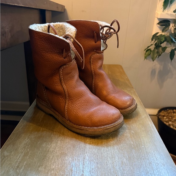 DuckFeet Size 39 Arhaus - Picture 3 of 4